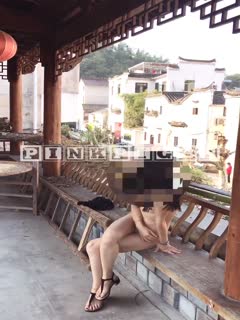 唯美MV风格露出达人萍萍系列第3部旅游景区内的无限挑逗-155-155